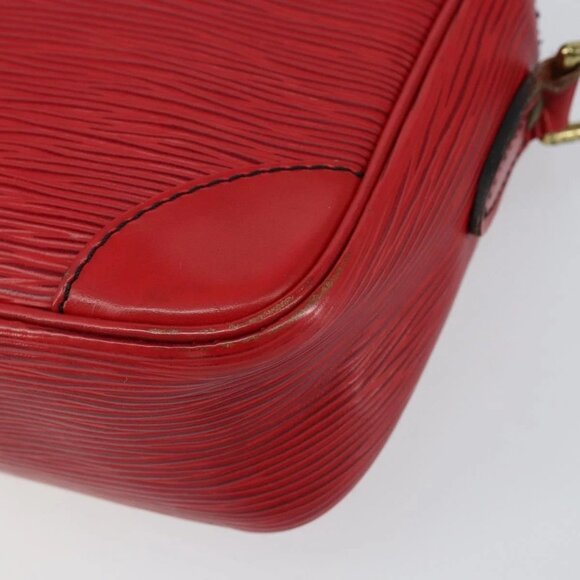 LOUIS VUITTON Epi Trocadero 23 Shoulder Bag Red - Picture 3 of 16